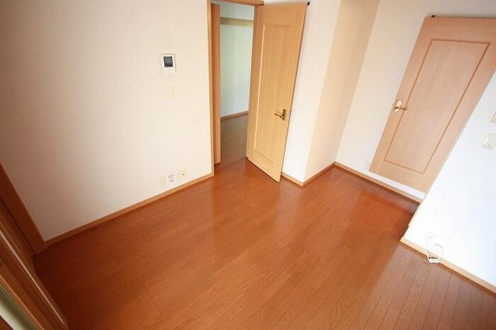 物件内観写真12　(内観写真)