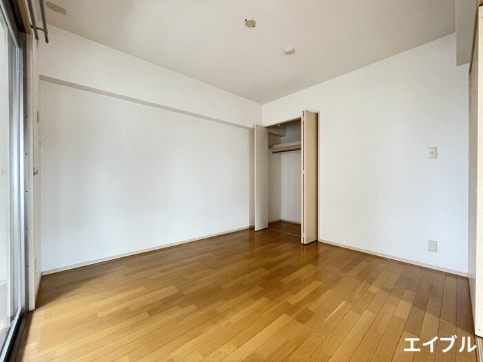 物件内観写真9　(居室)