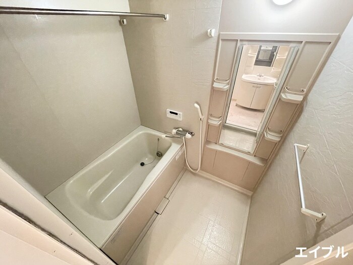 物件内観写真12　(バス／シャワールーム等)