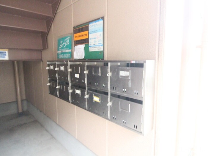 物件外観写真4　(建物設備)