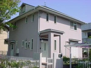 アクアシティ周船寺５号棟外観写真