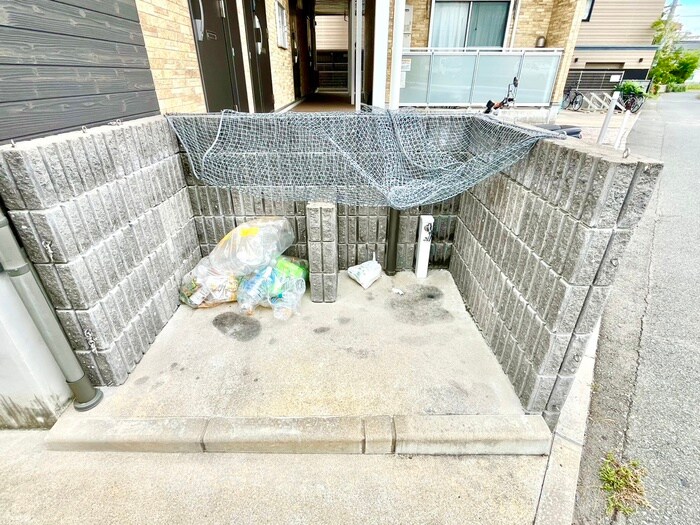 物件外観写真3　(建物設備)