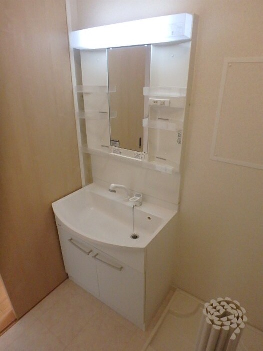 物件内観写真11　(洗面)