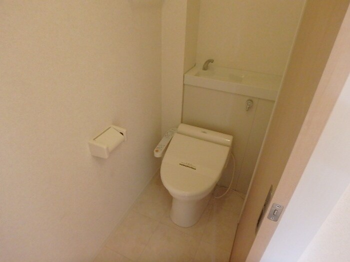 物件内観写真12　(トイレ)