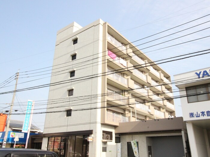 物件外観写真1　(外観写真)