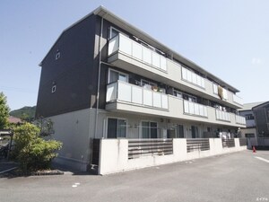 エ－ルガ－デン外観写真