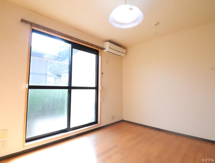 物件内観写真9　(居室)