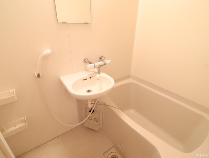 物件内観写真11　(バス／シャワールーム等)