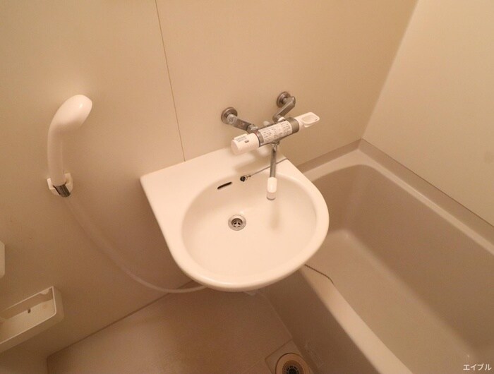 物件内観写真12　(洗面)