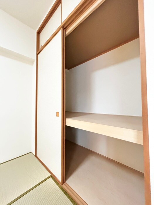 物件内観写真16　(収納)