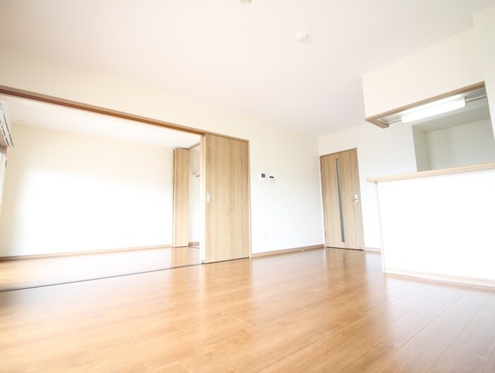 物件内観写真7　(居室)