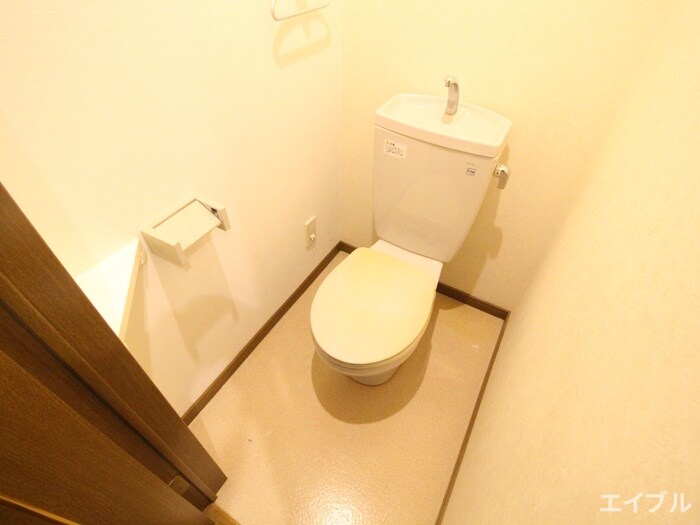 物件内観写真11　(トイレ)