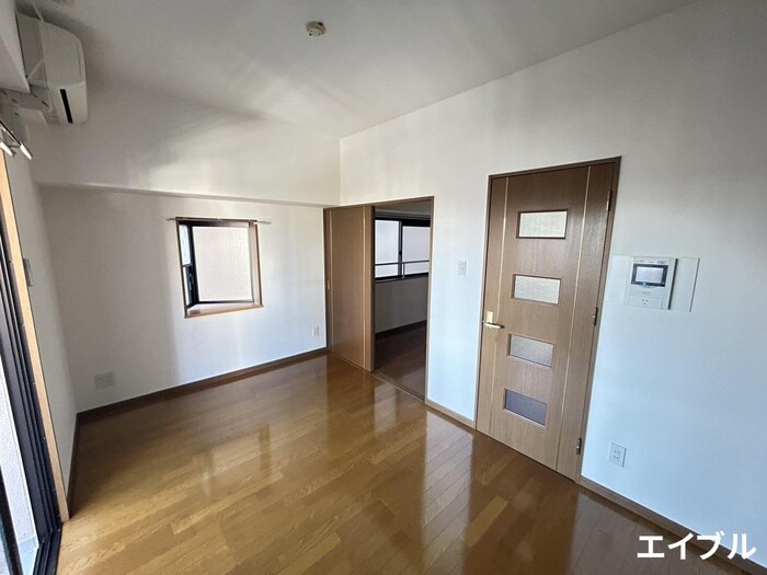 物件内観写真19　(居室)