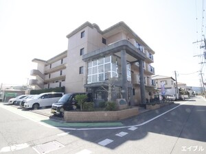 エクレール春日外観写真