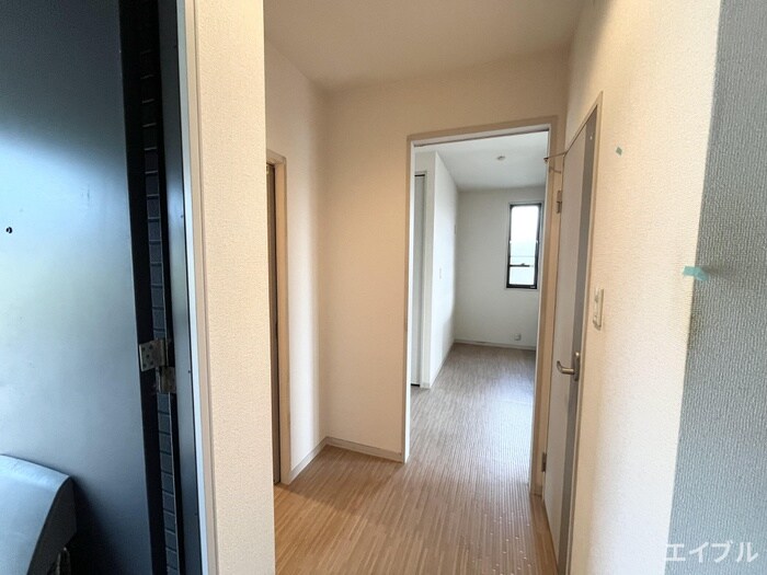 物件内観写真19　(廊下)