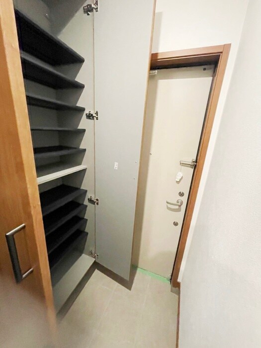 物件内観写真17　(靴箱)