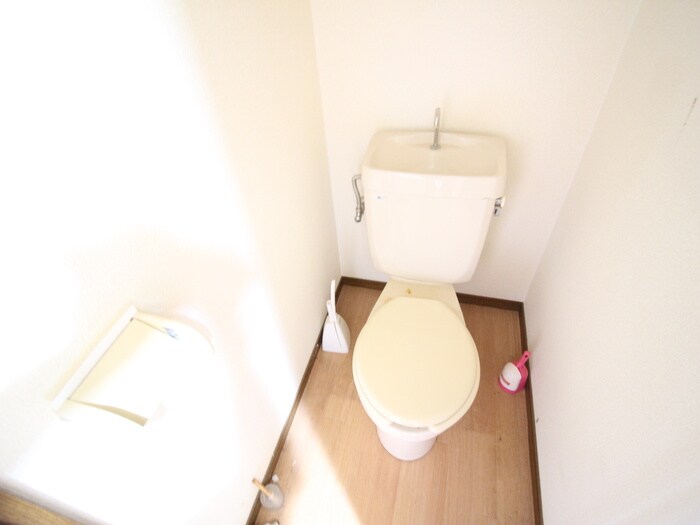 物件内観写真11　(トイレ)