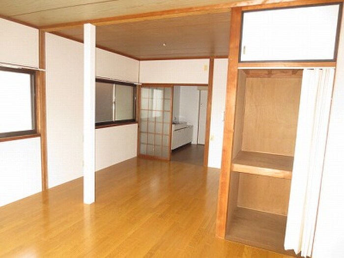 物件内観写真5　(居室)