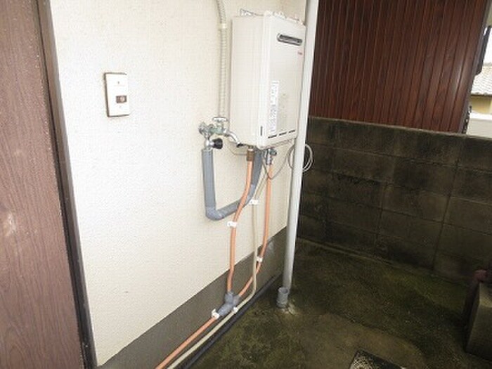 物件内観写真11　(洗濯機置場)