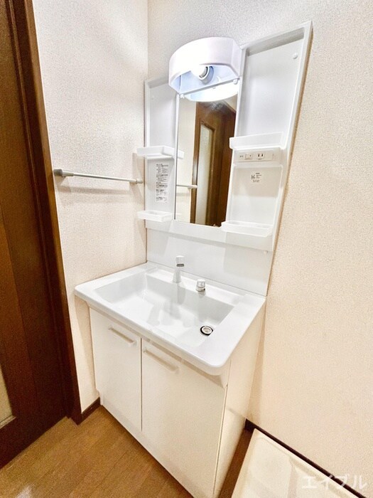 物件内観写真12　(洗面)