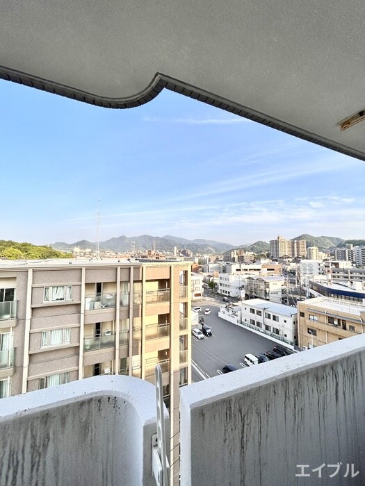 物件内観写真16　(室内からの展望)