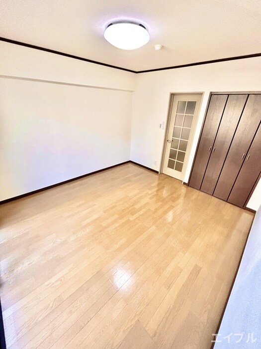 物件内観写真18　(居室)