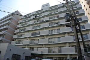 黄金町スカイマンション(806)外観写真
