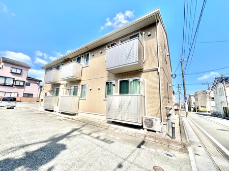 ぎおんスリ－ハウス外観写真