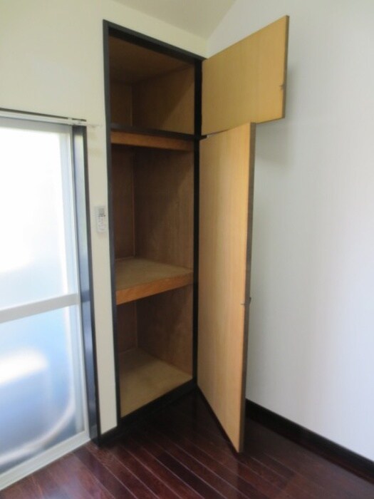 物件内観写真11　(収納)