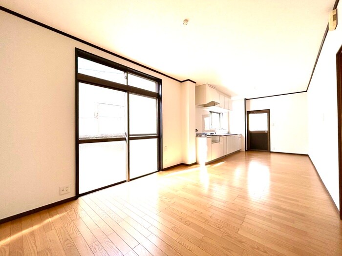 物件内観写真5　(居室)