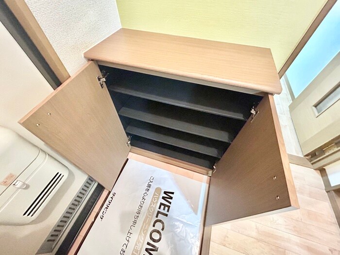 物件内観写真19　(靴箱)