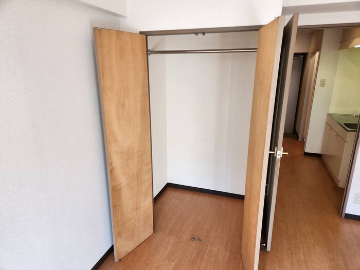 物件内観写真13　(収納)