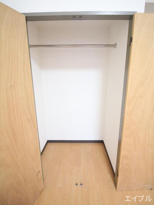 物件内観写真15　(収納)