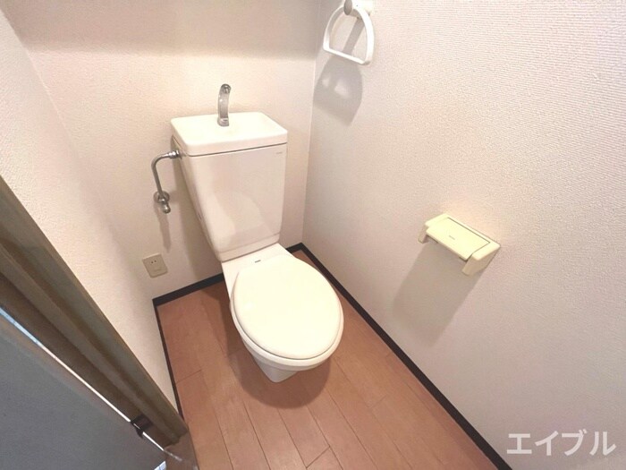 物件内観写真15　(トイレ)