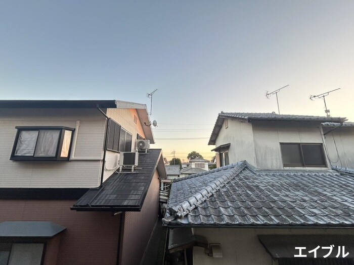 物件内観写真20　(室内からの展望)