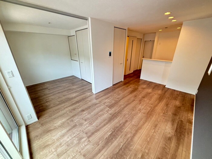 物件内観写真6　(居室)