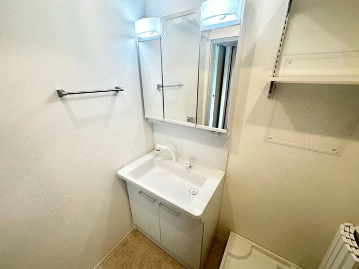 物件内観写真10　(洗面)
