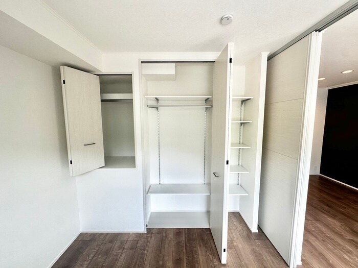 物件内観写真11　(収納)