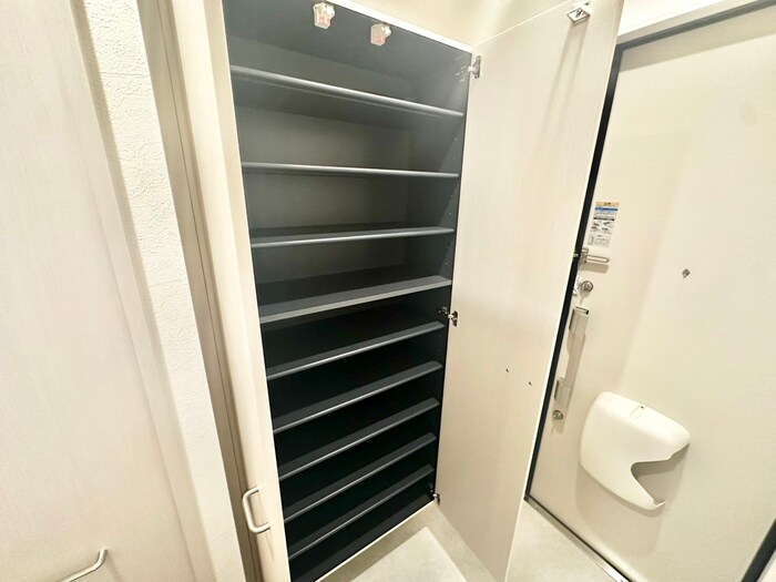物件内観写真12　(靴箱)