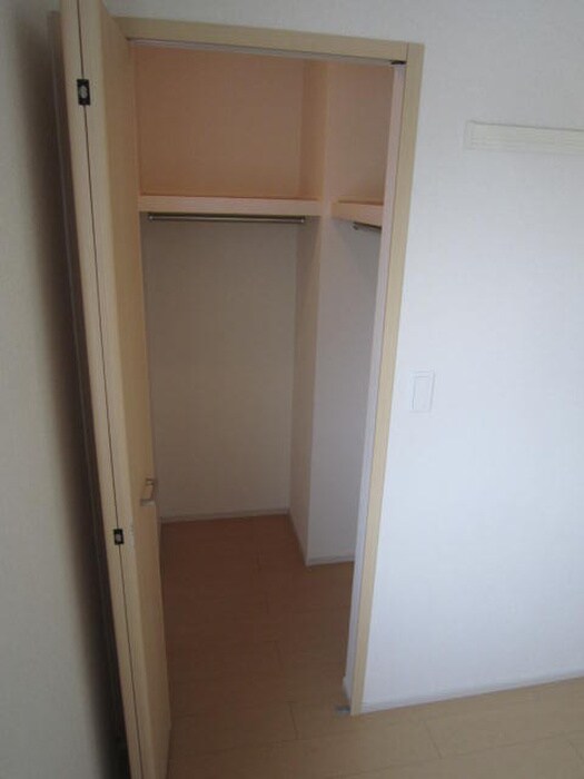 物件内観写真9　(収納)