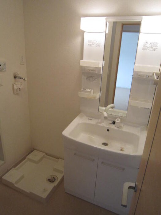 物件内観写真13　(洗面)