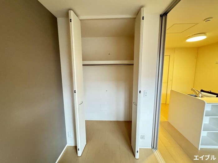 物件内観写真12　(収納)