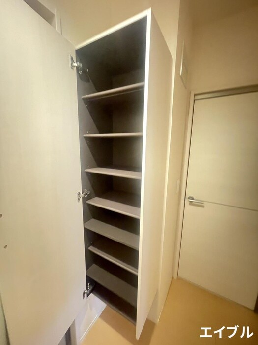 物件内観写真16　(靴箱)