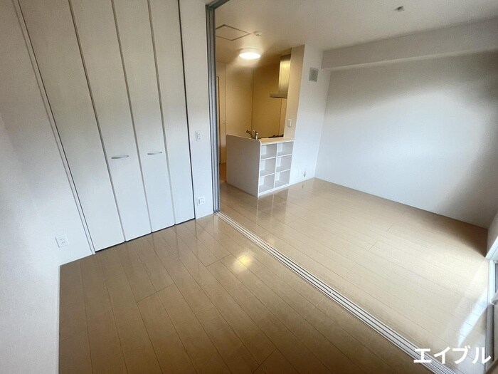 物件内観写真18　(居室)