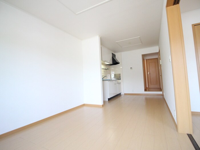 物件内観写真4　(居室)