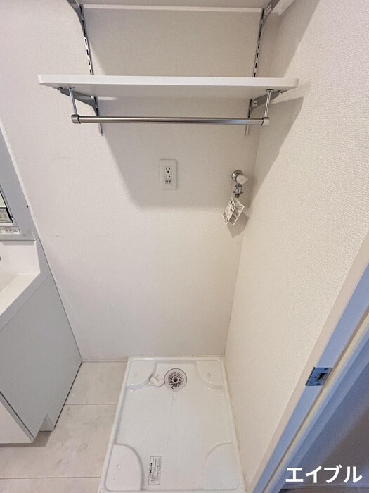 物件内観写真21　(洗濯機置場)