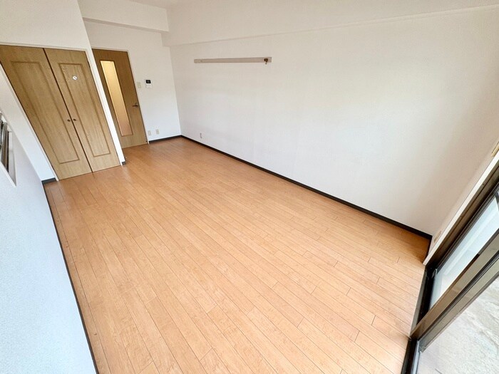 物件内観写真6　(居室)