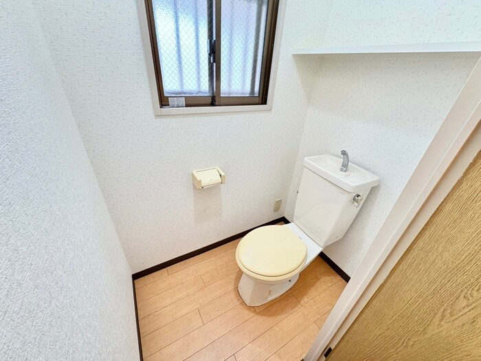 物件内観写真11　(トイレ)