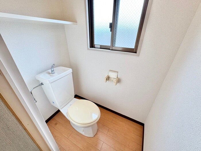 物件内観写真12　(トイレ)