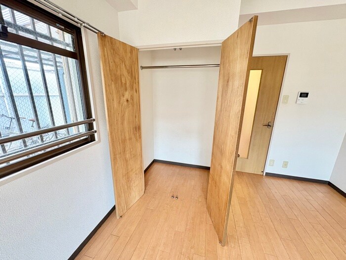 物件内観写真13　(収納)